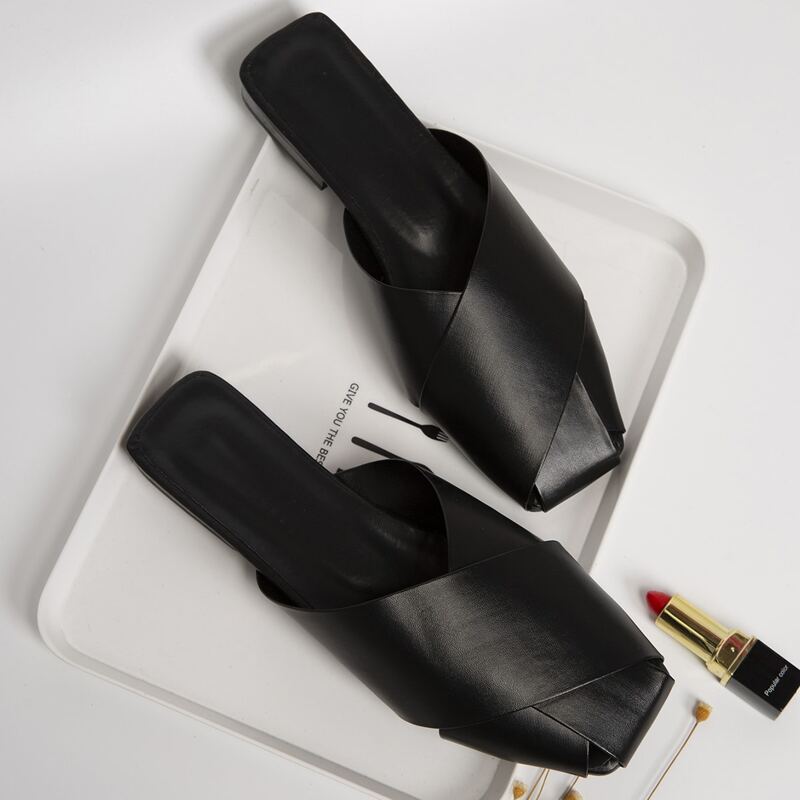 

Solid Square Toe Flat Mules, Black