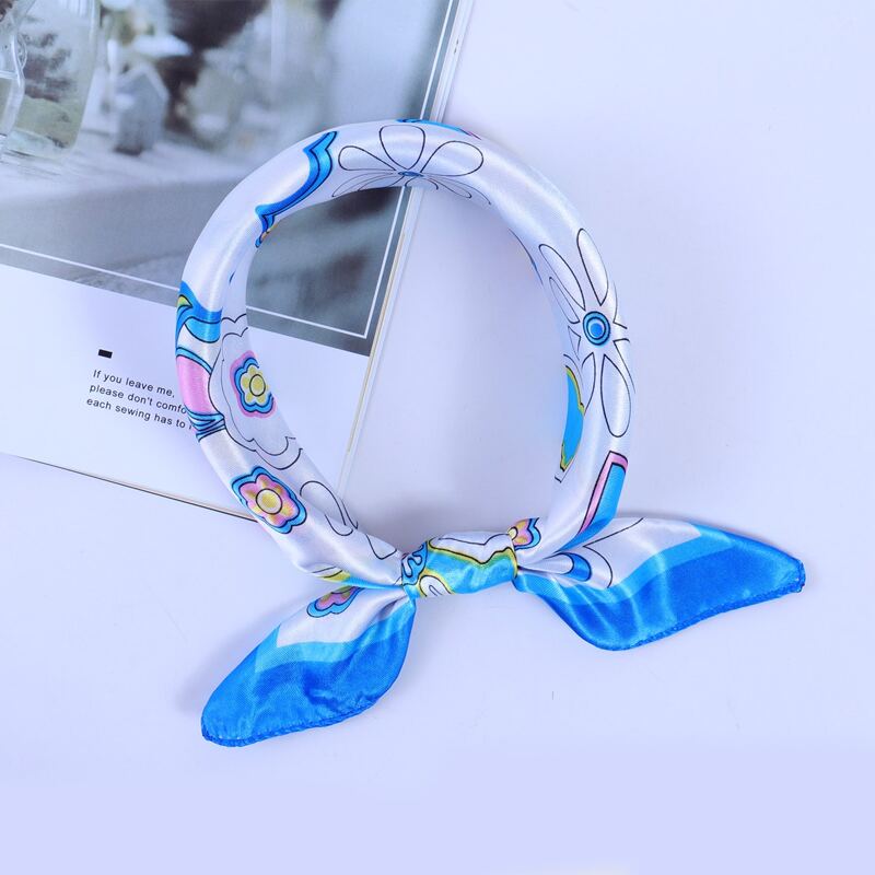 

Floral Pattern Bandana, Blue and white