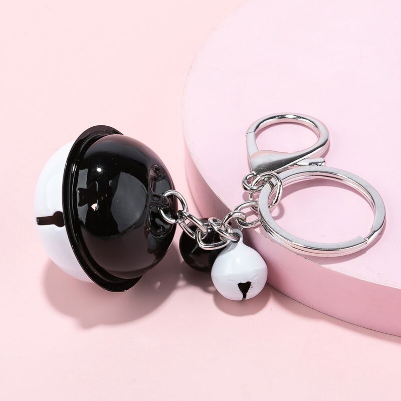 

1pc Colorblock Bell Keychain, Black and white