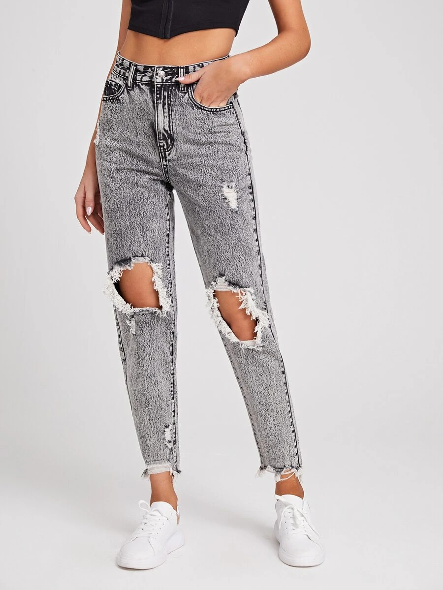 Quần jean Nút - Màu Xám nhạt - Xem 1