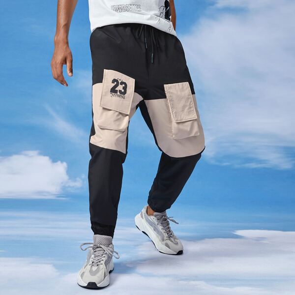 

Men Letter Graphic Flap Pocket Pants, Black