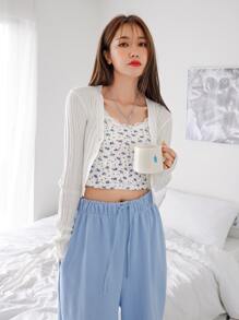 DAZY Ditsy Floral Contrast Lace Crop Cami Top - White - View 8