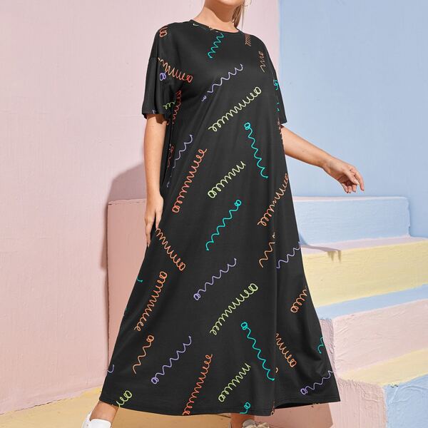 

Plus Drop Shoulder Graphic Print Dress, Black
