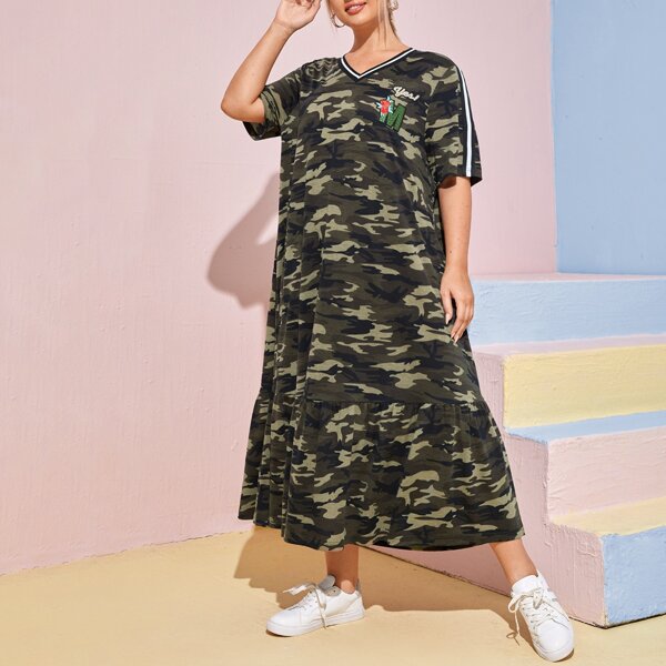 

Plus Striped Tape Letter & Floral Patched Camo Dress, Multicolor