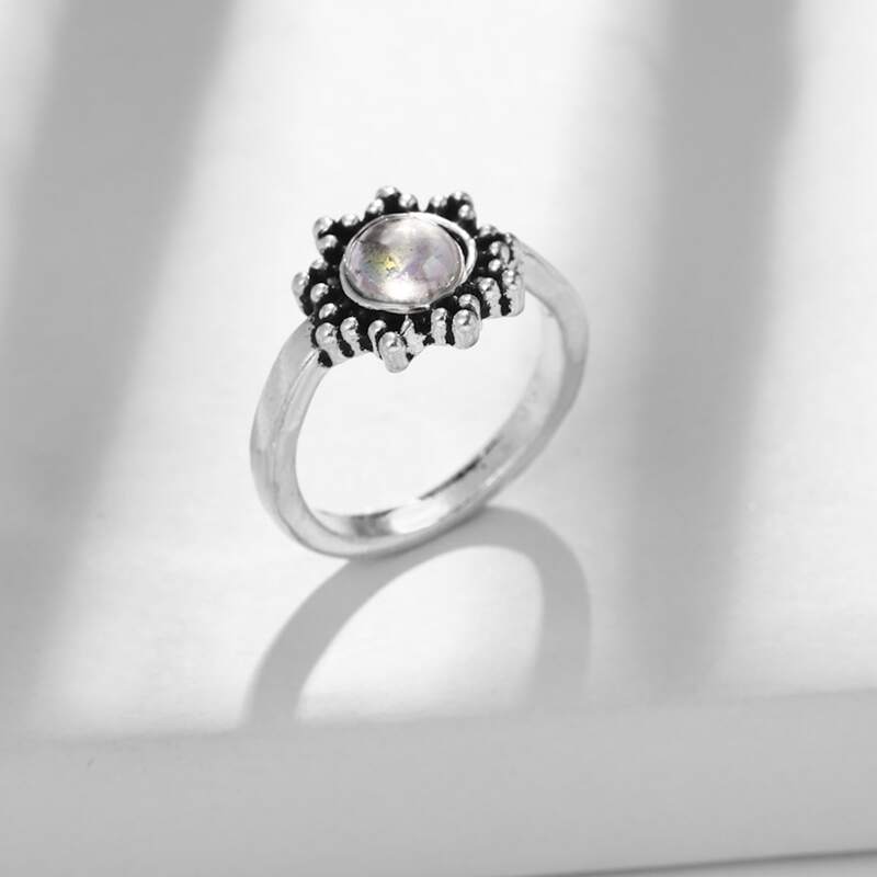 

Gemstone Decor Ring, Silver