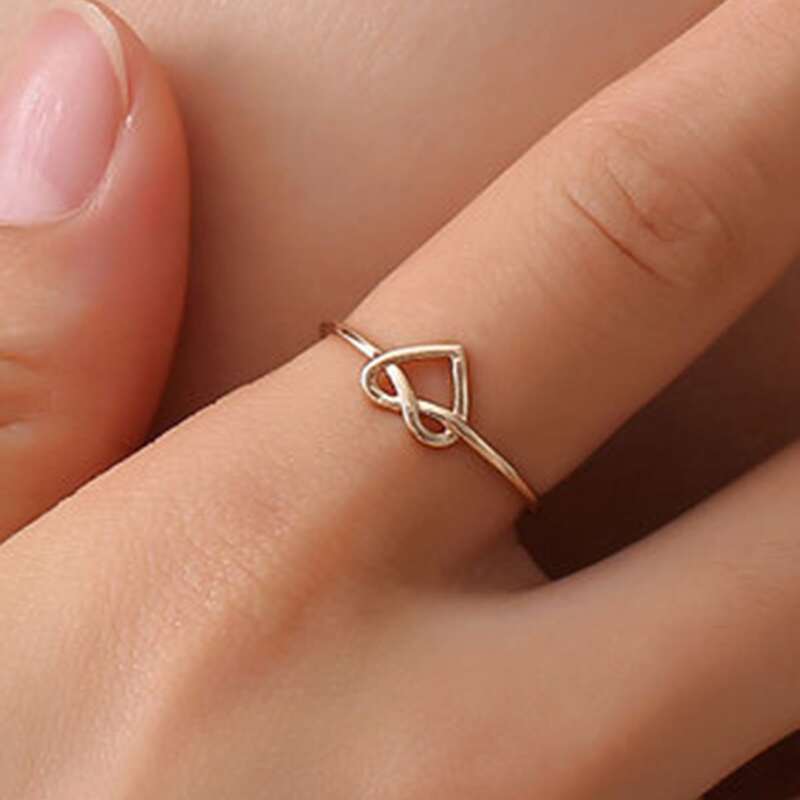 

Heart Decor Cuff Ring, Gold