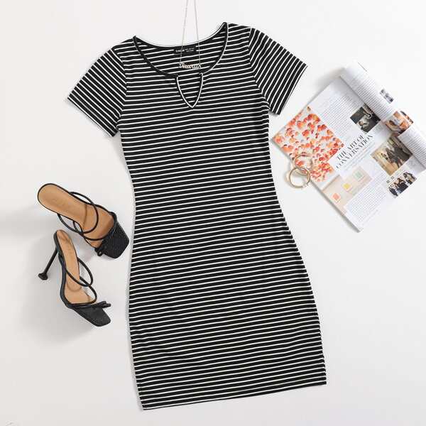 

Striped Print Notched Neck Dress, Black and white