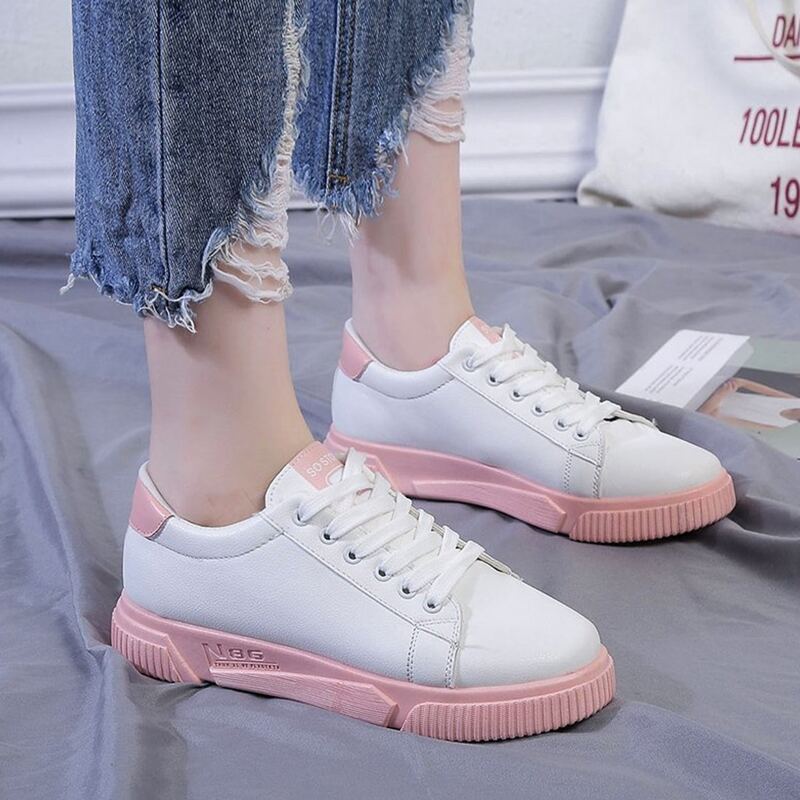 

Colorblock Sole Lace-up Skate Shoes, White