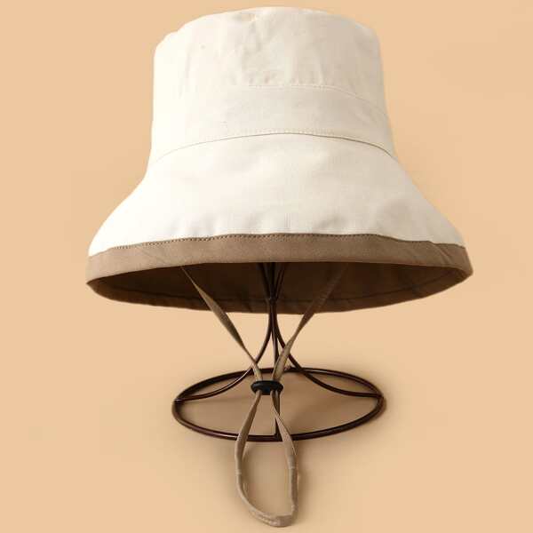 

Contrast Trim Bucket Hat, White