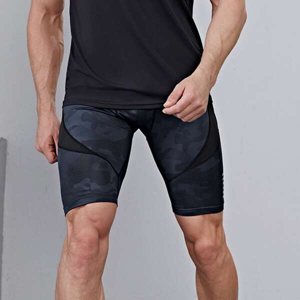 

Men Letter Tape Camo Print Sports Shorts, Navy blue