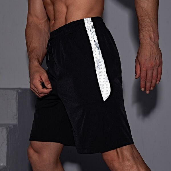 

Men Drawstring Waist Sports Shorts, Black