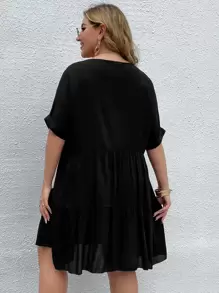 SHEIN Unity فستان بحافة مكشكش بأزرار نصف مقاس كبير