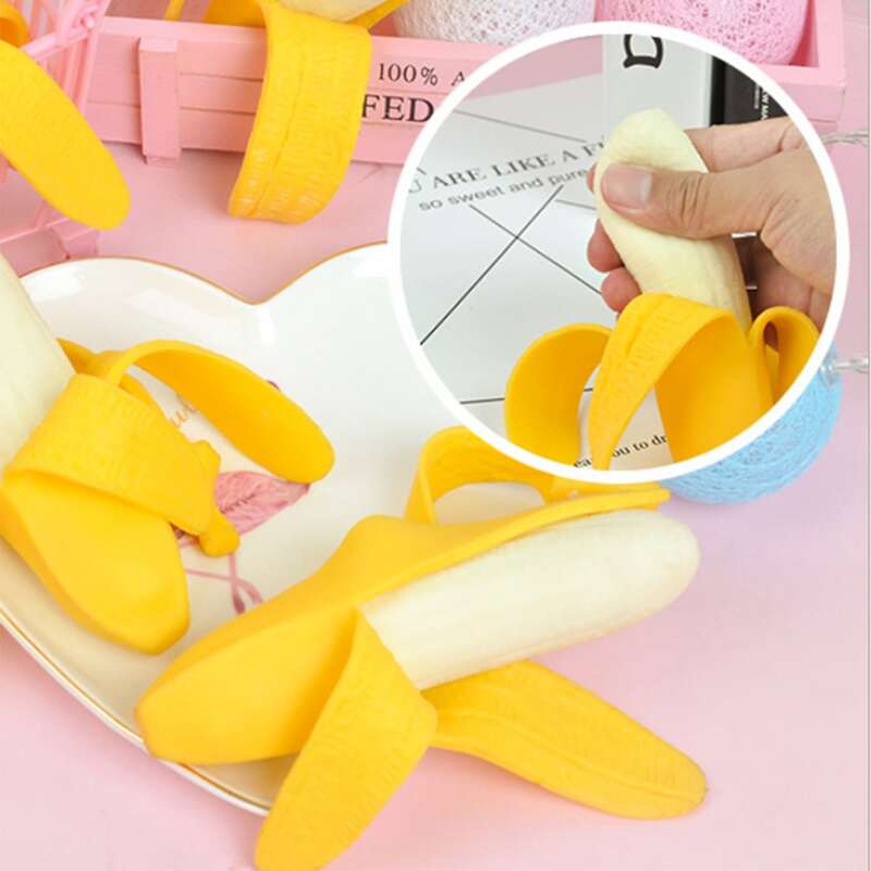 

1pc Banana Squeeze Toy, Yellow