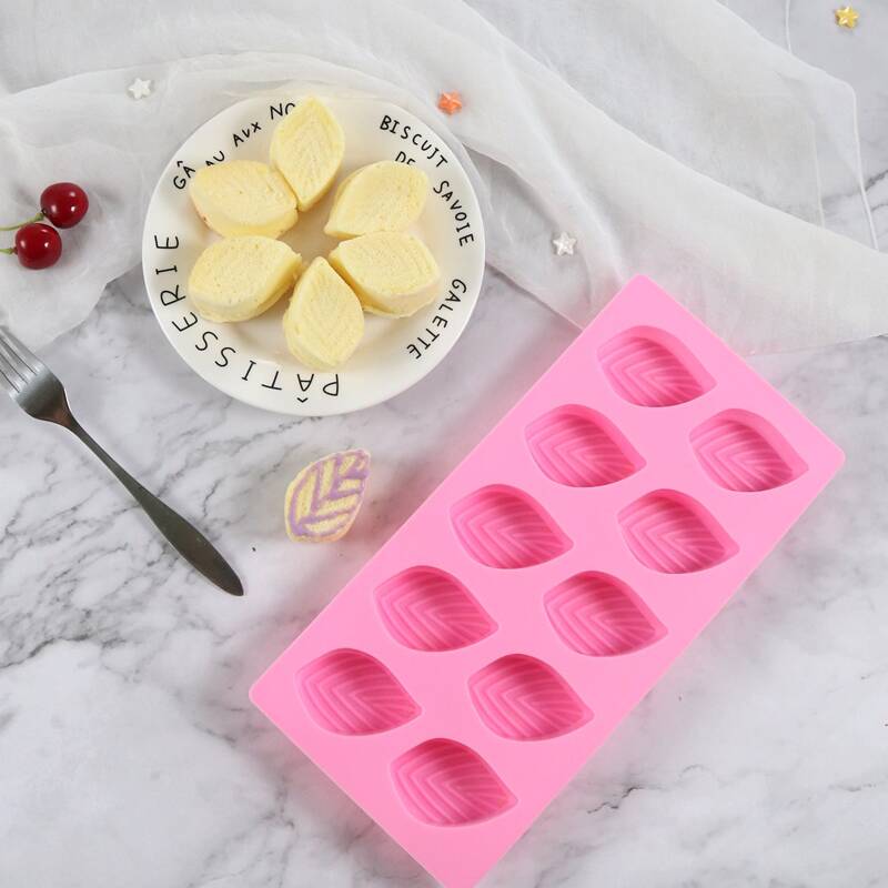 

1pc Leaf Chocolate Mold, Baby pink