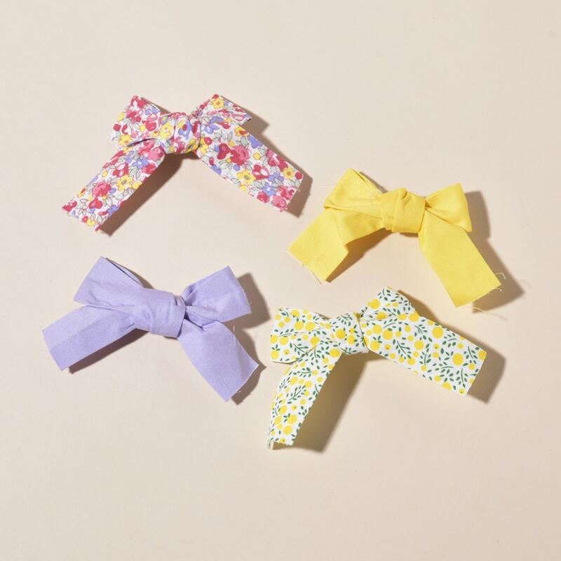 

4pcs Ditsy Floral Bow Hair Clip, Multicolor