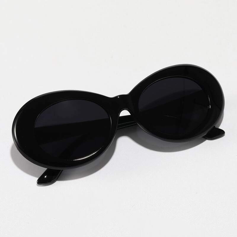 

Oval Frame Sunglasses, Black