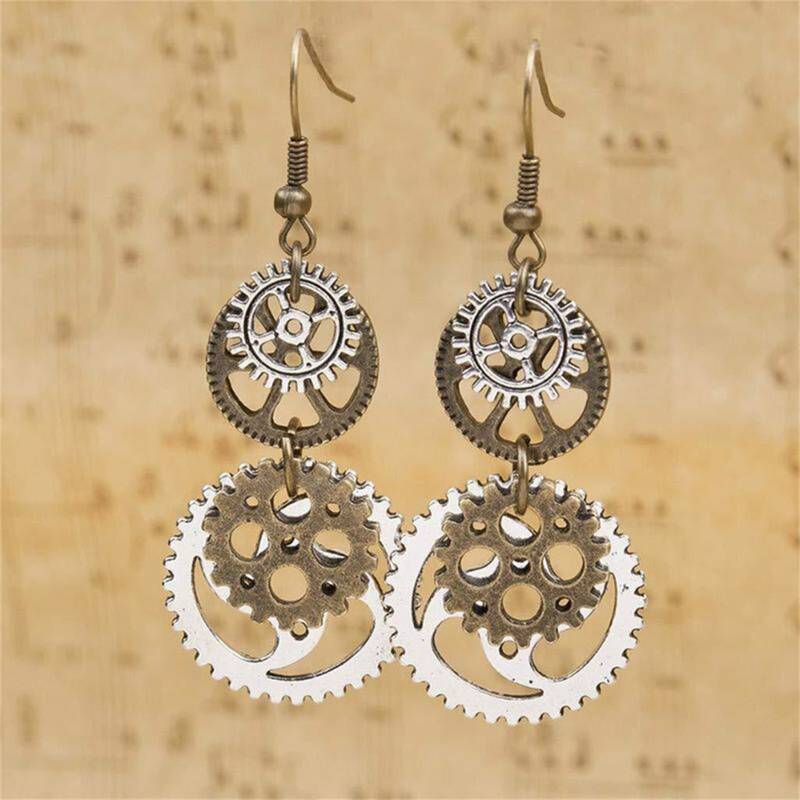 

Gear Design Drop Earrings, Gold