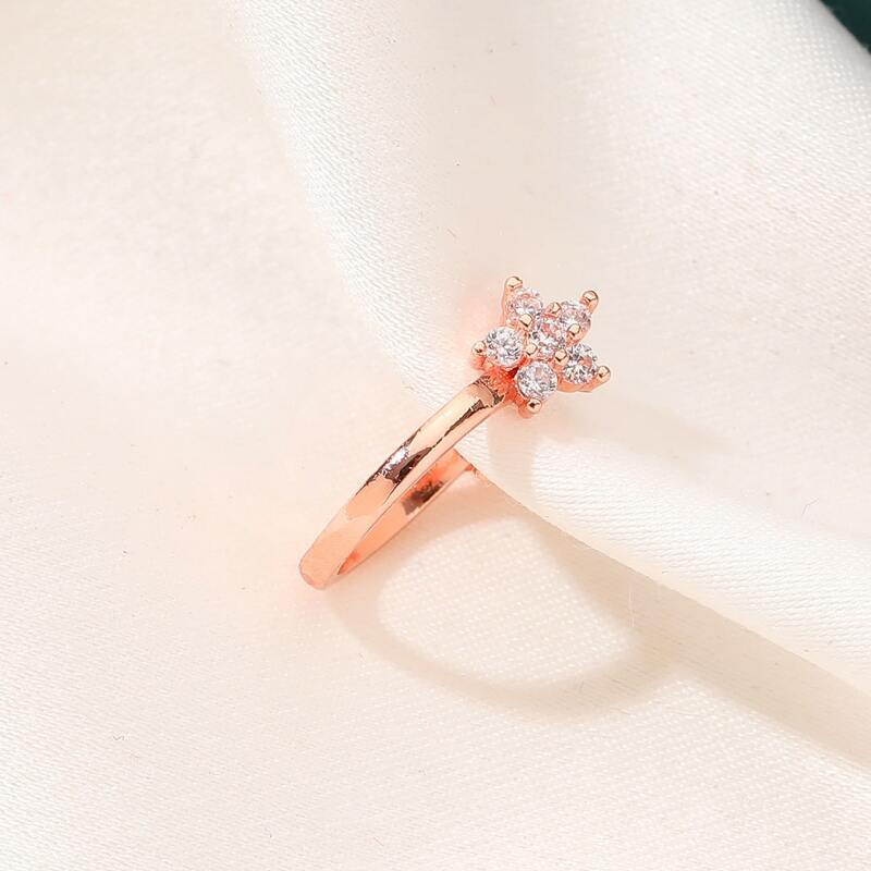 

1pc Rhinestone Ear Cuff, Rose gold