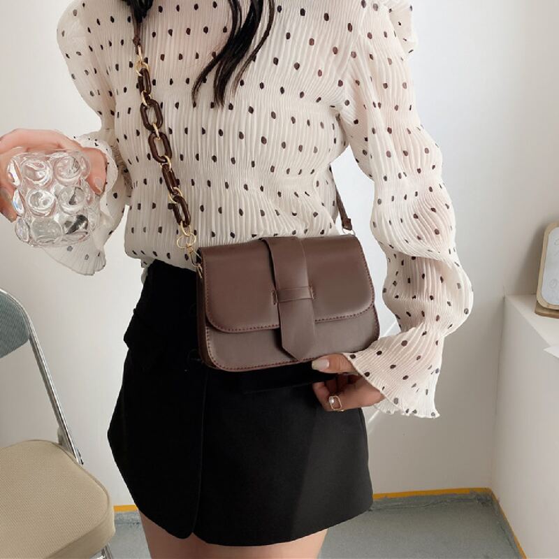 

Solid Flap Crossbody Bag, Brown