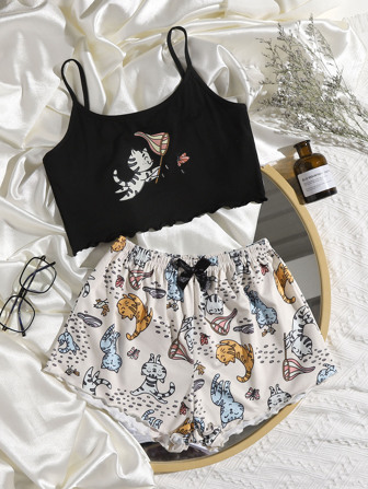 طقم بيجامة كامي مقلم بنمط الخس وبجرافيك شعار