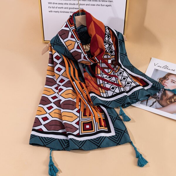 

Geometric Print Scarf, Multicolor