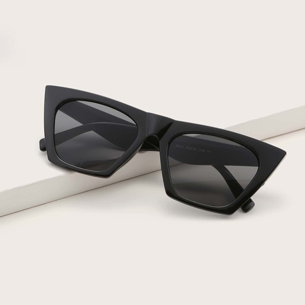 

Acrylic Frame Tinted Lens Sunglasses