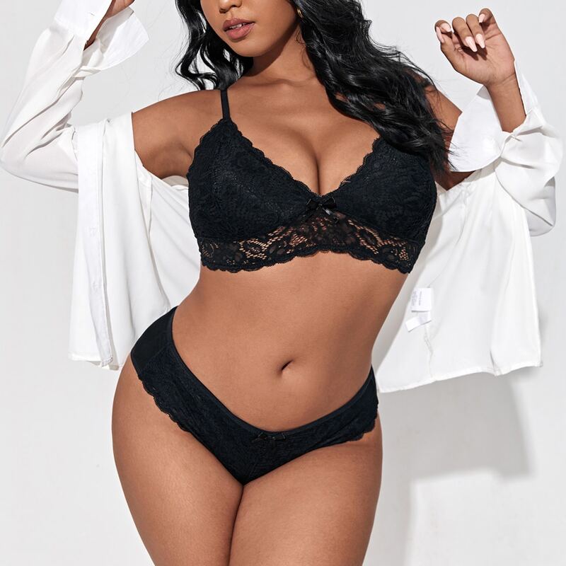 

Plus Floral Lace Lingerie Set, Black
