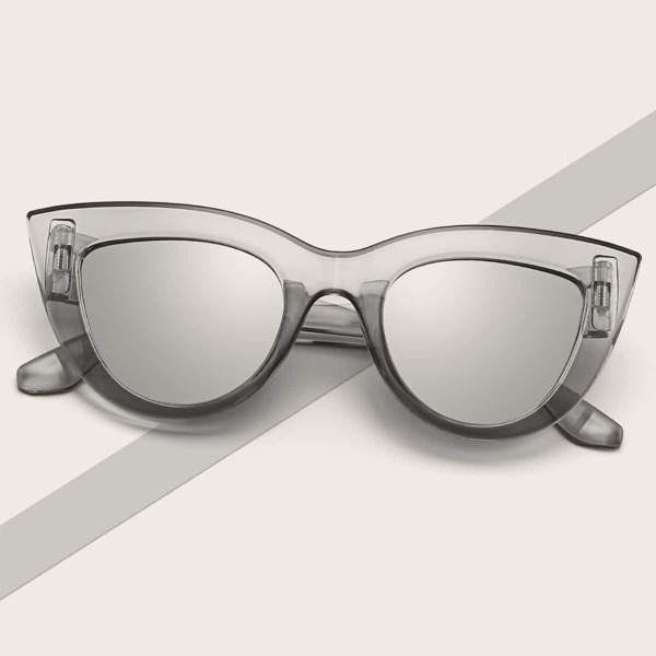 

Cat Eye Sunglasses