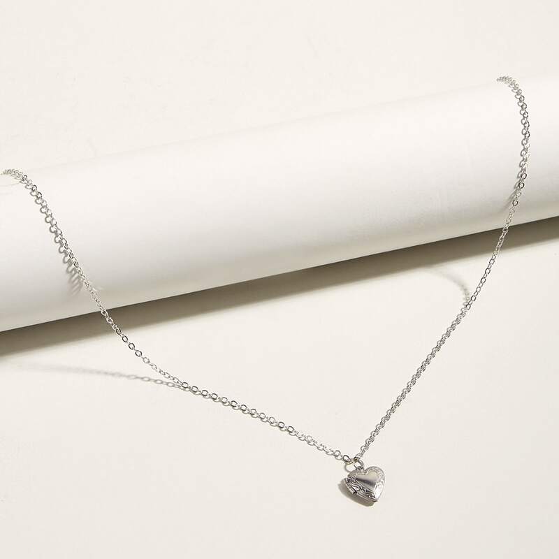 

Heart Pendant Necklace, Silver