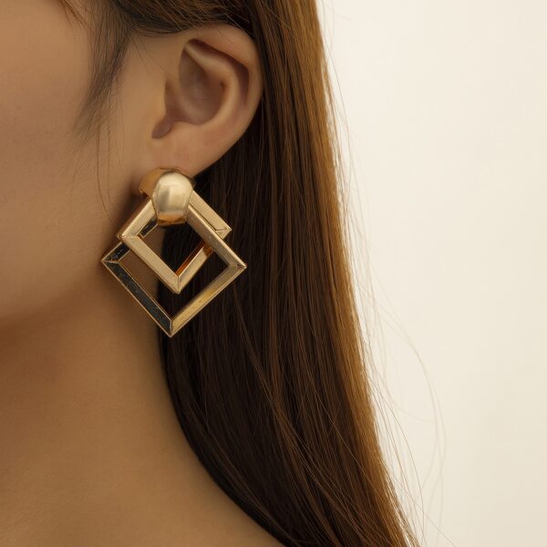 

Geometric Design Earrings, Gold