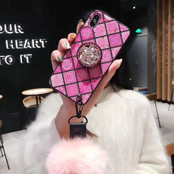 

Geometric Pattern Phone Case With Stand-Out Phone Grip, Pink