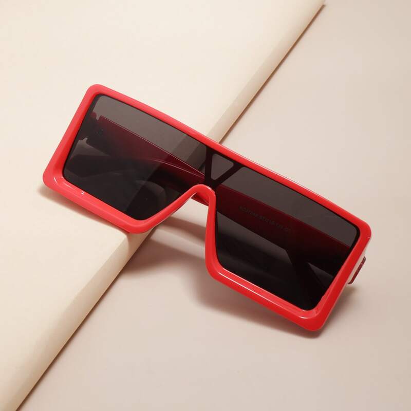 

Guys Square Frame Sunglasses, Grey
