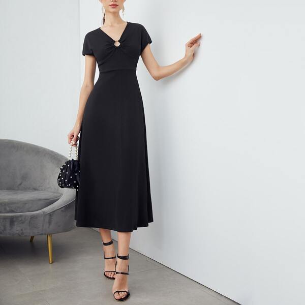

V-neck O-ring A-line Dress, Black