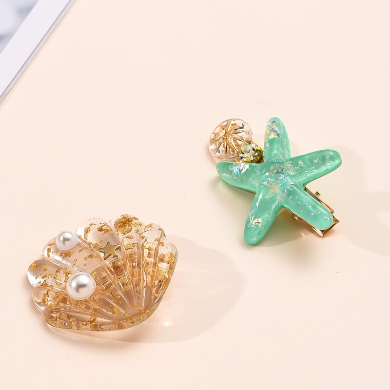 

Shell & Starfish Hair Clip, Multicolor