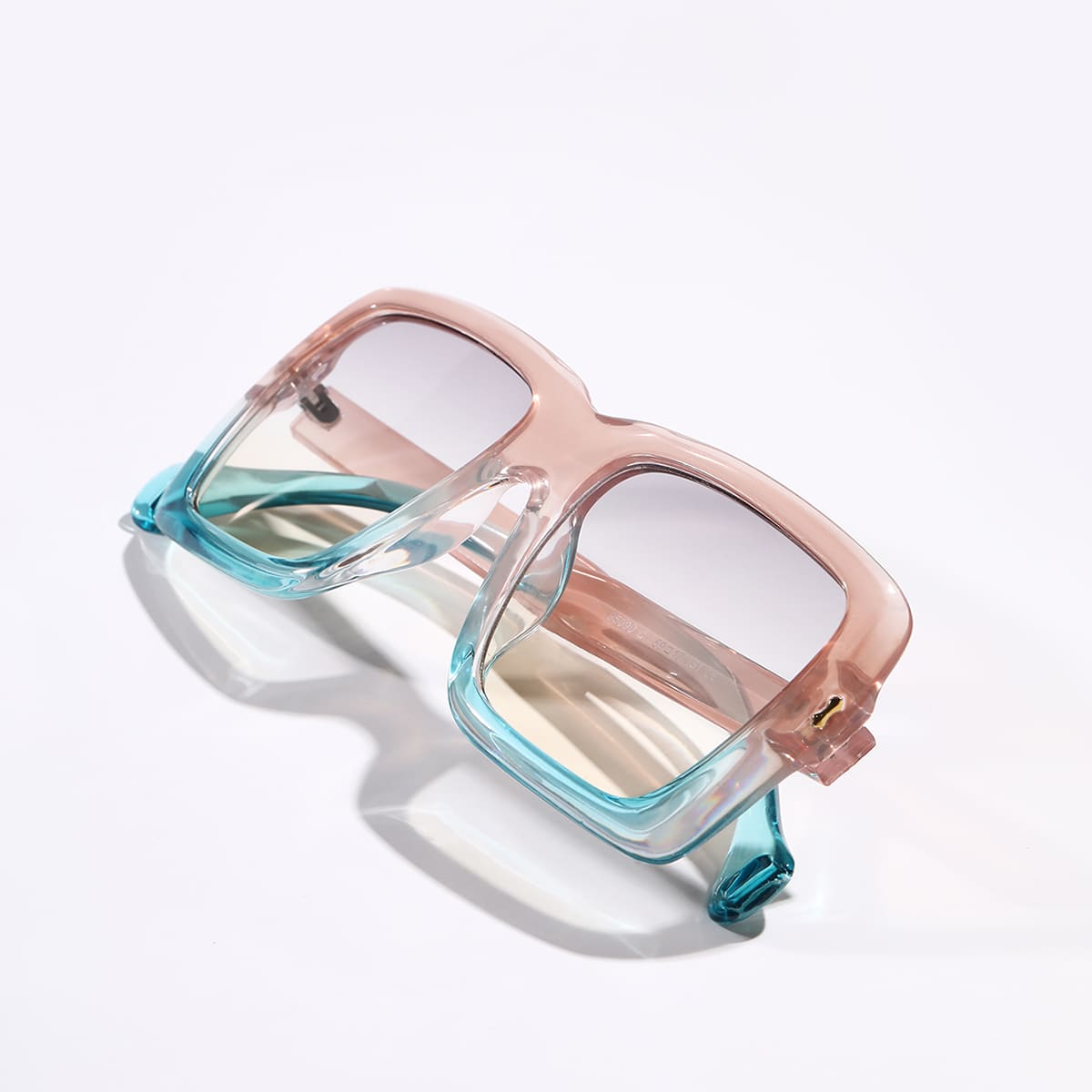 

Square Frame Sunglasses