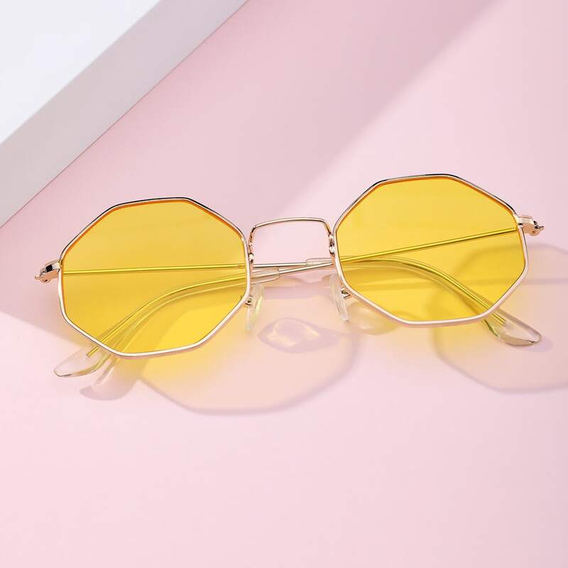 

Metal Frame Sunglasses