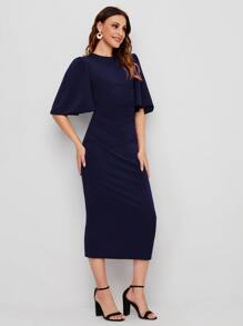 Mulvari Vestido bajo con abertura de espalda con ojal de manga mariposa - Azul Marino - Ver 5