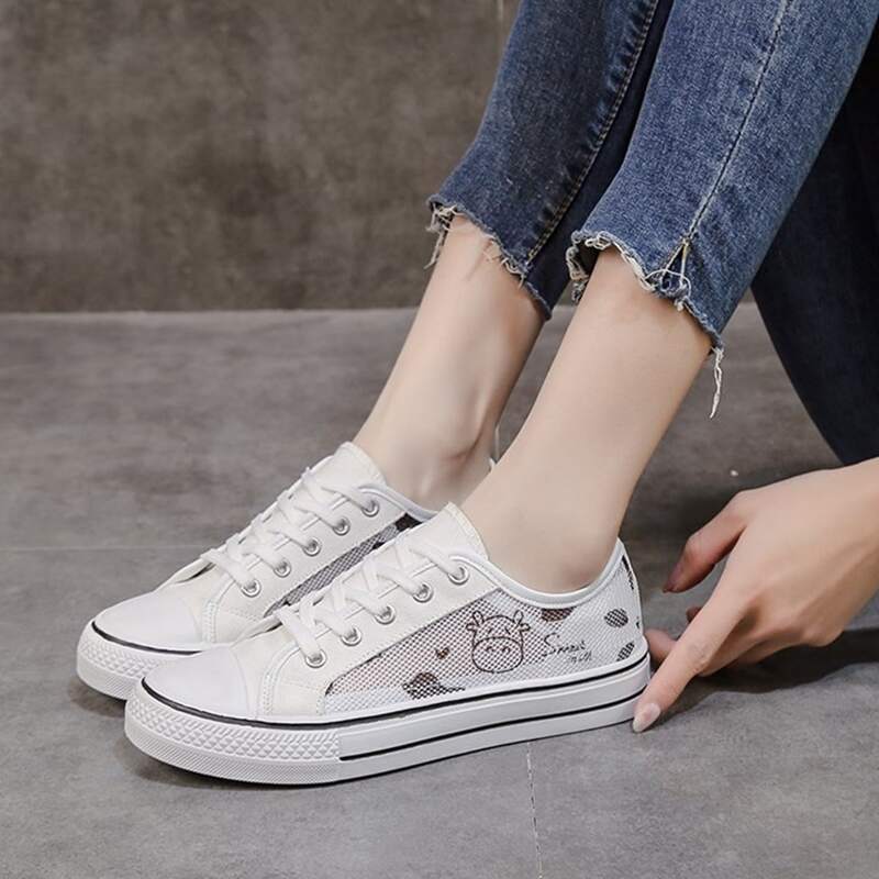 

Cartoon Cow Lace-up Mesh Sneakers, White