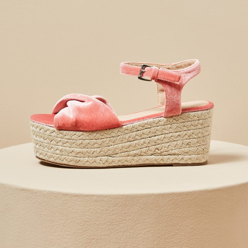 

Twist Design Ankle Strap Flatform Sandals, Pink