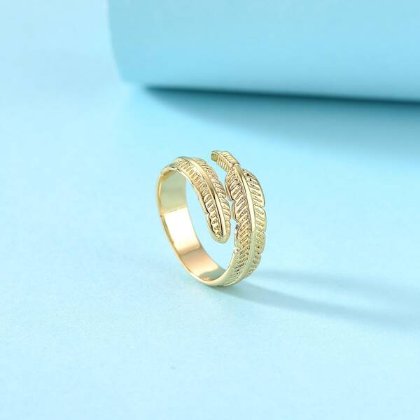 

Feather Design Ring, Gold