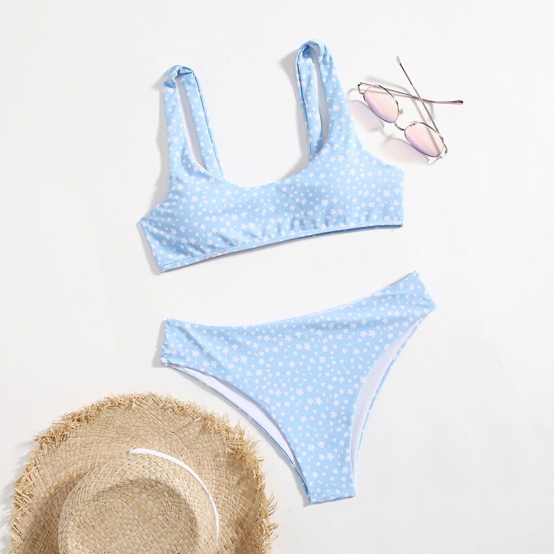 

Ditsy Floral Print Bikini Swimsuit, Baby blue