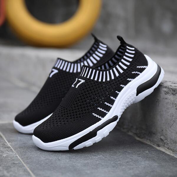

Boys Number Pattern Slip On Sneakers, Black