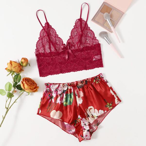 

Floral Lace Scallop Trim Bralette & Satin Shorts, Burgundy