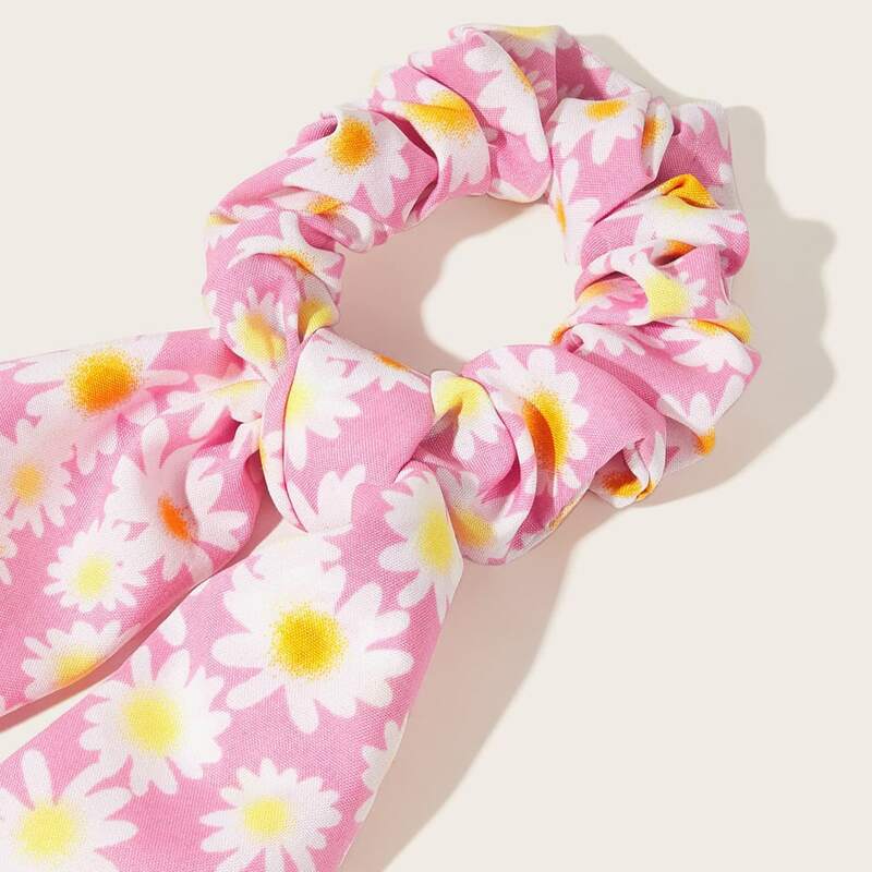 

1pc Daisy Scrunchie Scarf, Baby pink