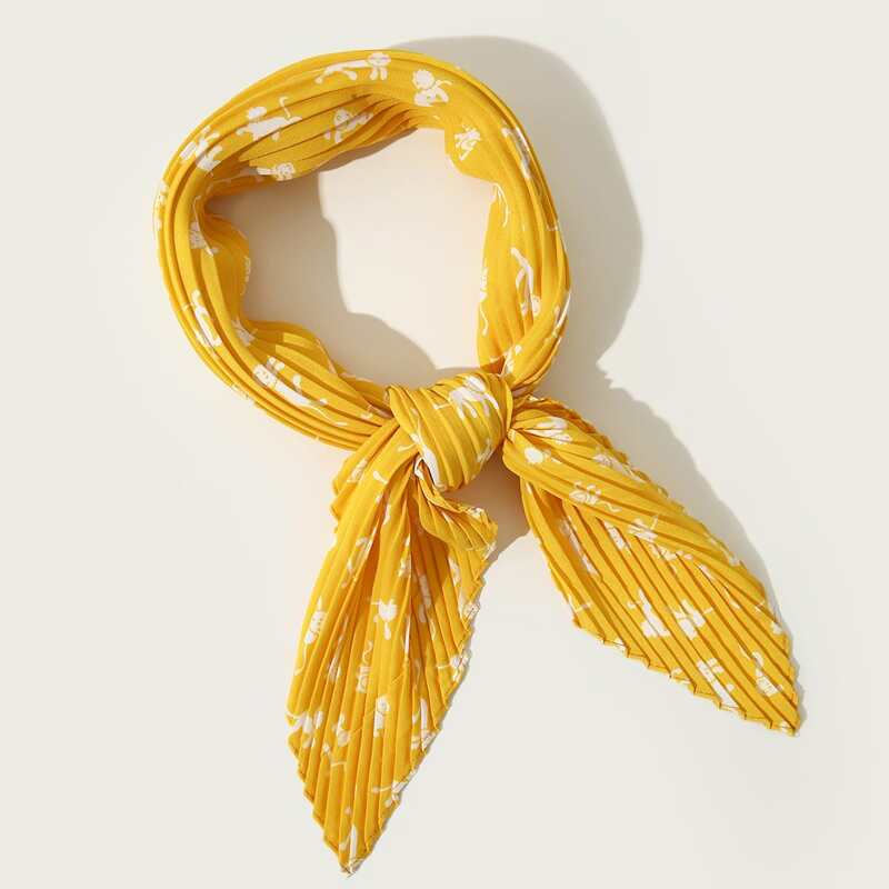 

Graphic Pleated Bandana, Yellow