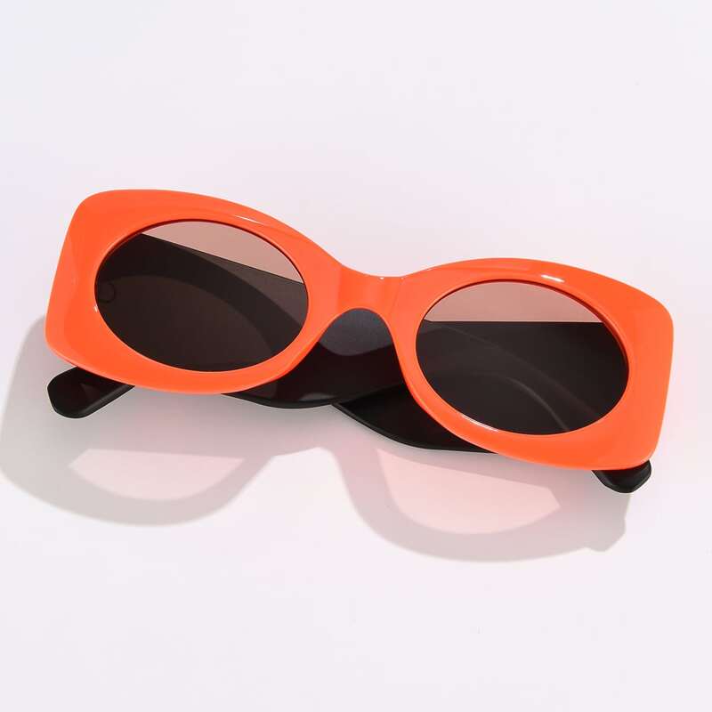 

Colorblock Oval Frame Sunglasses