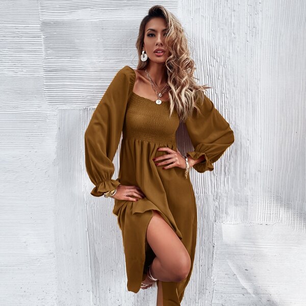 

Square Neck Flounce Sleeve Shirred A-line Dress, Brown