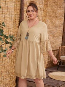 EMERY ROSE Vestido Suelto Con Encaje En Panel Y Cuello En V Para Tallas Grandes - Caqui - Ver 4