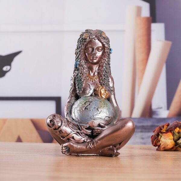 

Mother Earth Design Art Decoration, Bronze