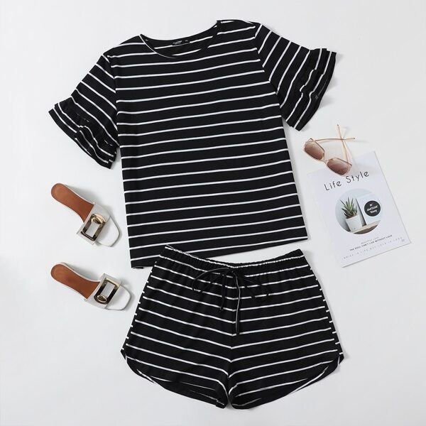 

Plus Ruffle Cuff Striped Tee With Shorts, Black